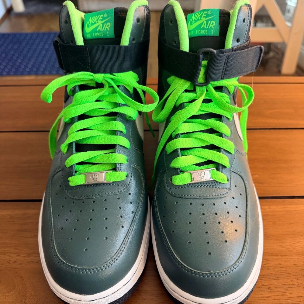 NWOT Nike Air Force 1 AF1 High 2013 Vintage Green Mortar Size 10.5 315121-302